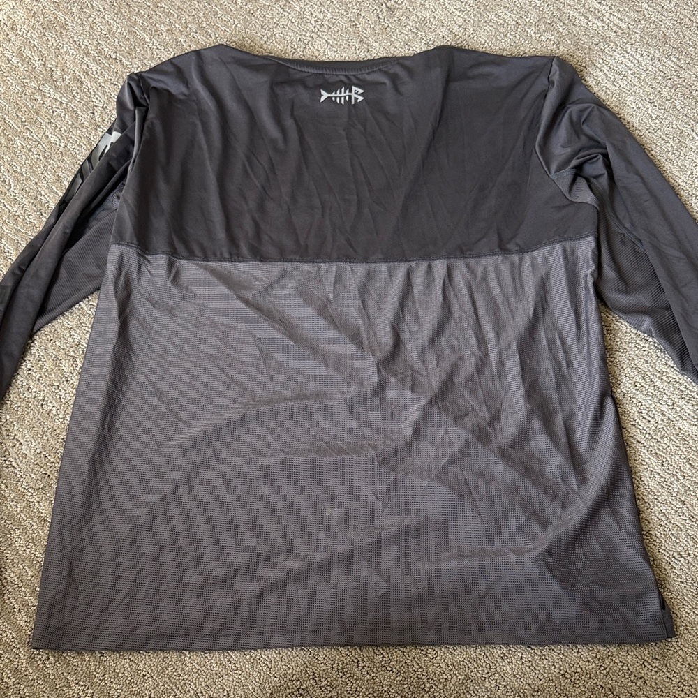 Men's Gray Long Sleeve Fishing Shirt - Picture 3 of 6